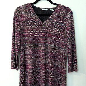 Laura Ashley Women's Multicolor Woven Look Geometric Print Top. Size Medium.
